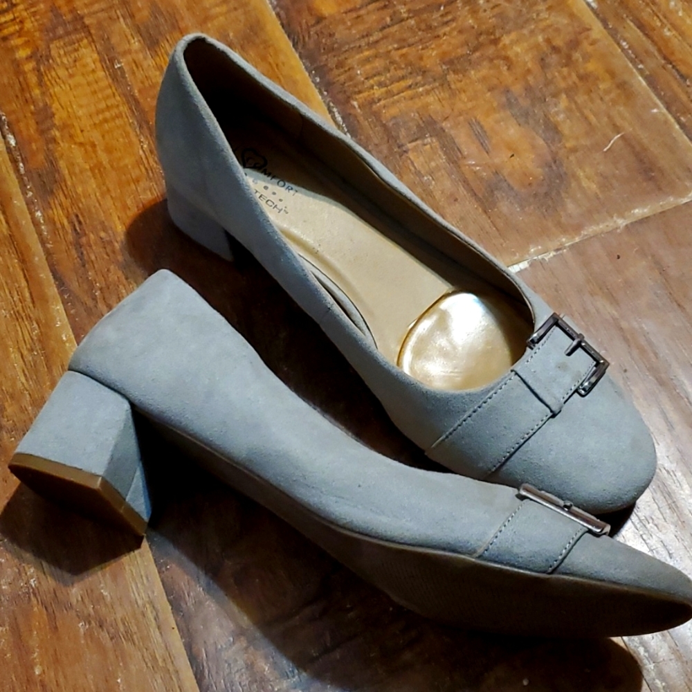 Grey heels